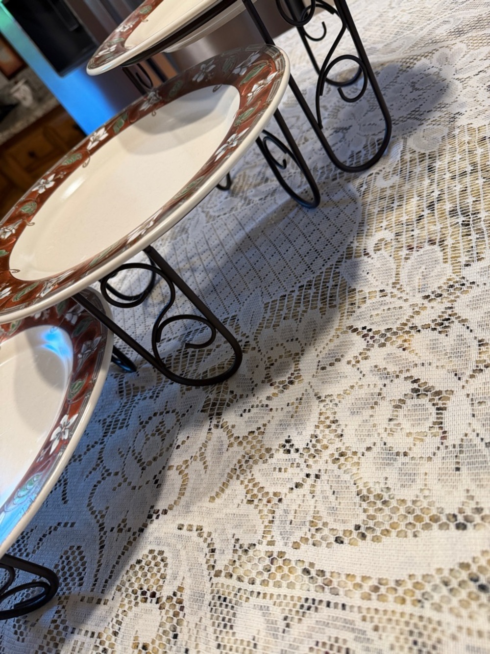 Entertaining Buffet Serving Set Of Three Risers - Picture 4 of 4